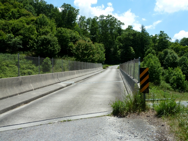 Tanyard Gap, US 25/70 Overpass